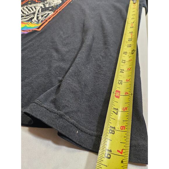 Into The AM T-Shirt Size 4XL Skeleton In A Bottle Graphic T Shirt Rainbow Festiv - Picture 9 of 11